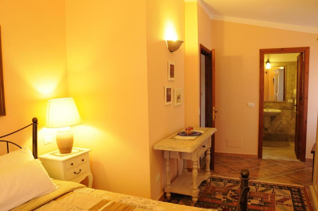 Hotel La Casa Di Babbai Nuchis Camera foto