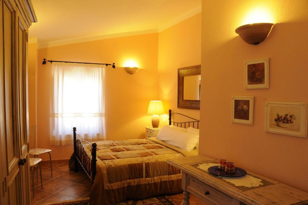 Hotel La Casa Di Babbai Nuchis Camera foto