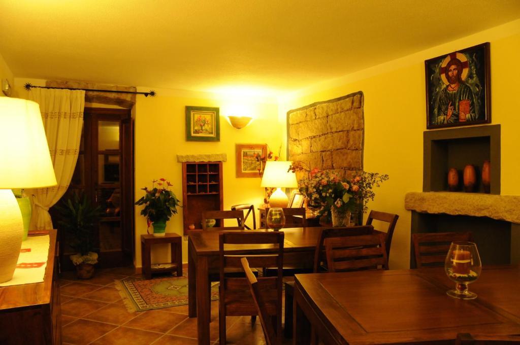 Hotel La Casa Di Babbai Nuchis Esterno foto